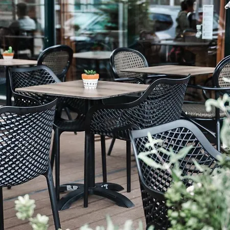 Cafe Restaurant Abina Hotel