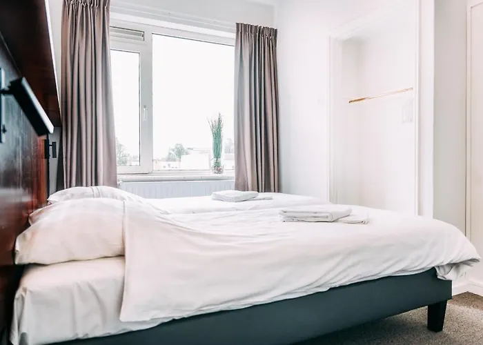 카페 레스토랑 아비나 호텔 2*