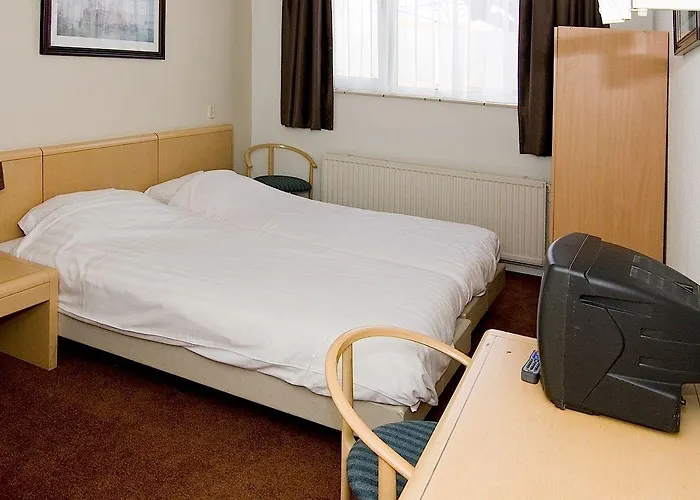 Hotel Café Restaurant Abina 2*