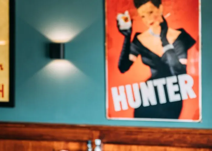 카페 레스토랑 아비나 2*