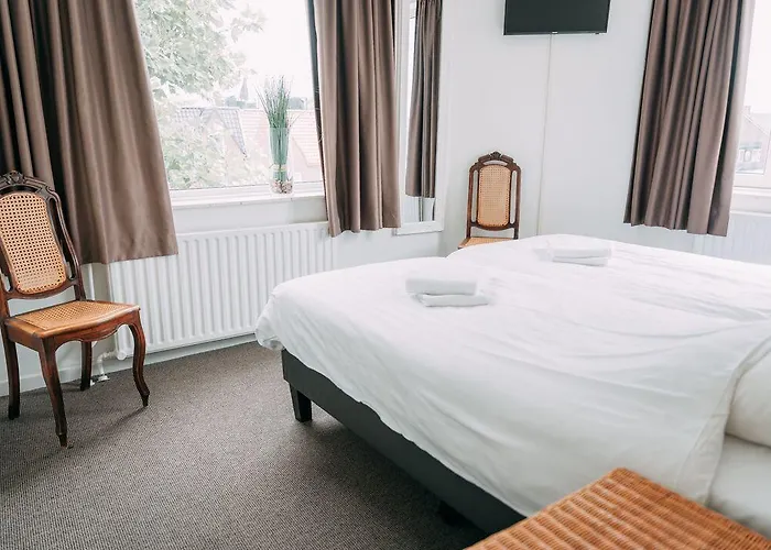 카페 레스토랑 아비나 호텔 2*