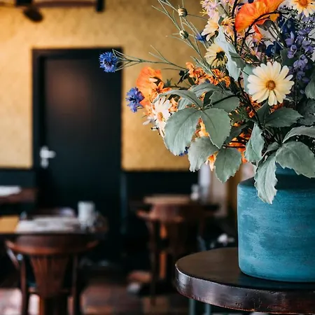 カフェ レストラン アビーナ ホテル アムステルフェーン